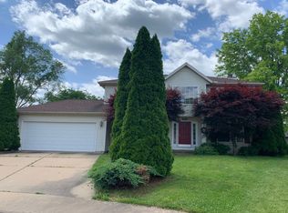 5503 N Deerfield Ct, Peoria, IL