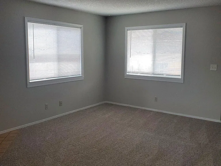 2458 Allegheny Dr — Photo 8