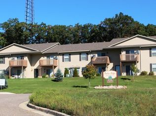 1318 Stone Ridge Rd, Waupaca, WI 54981