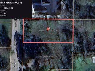 1814 Division St, Commerce, TX 75428