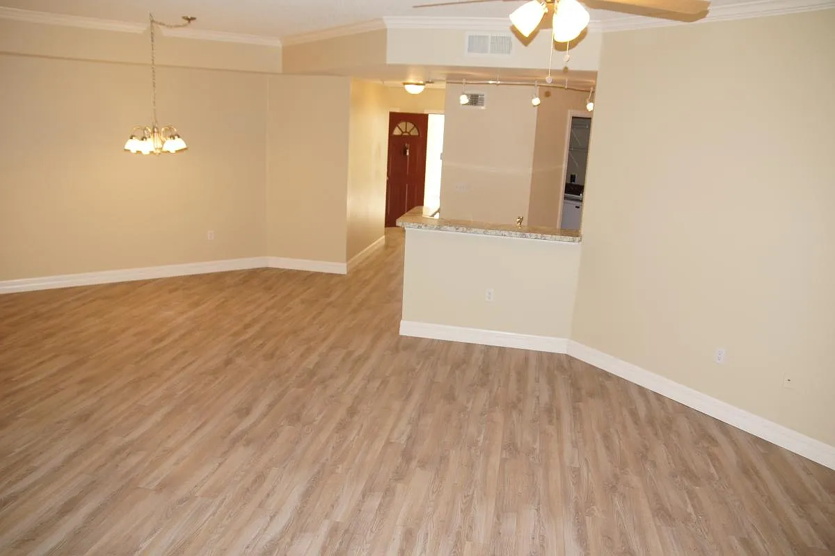 5691 Bentgrass Dr — Photo 1