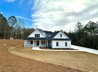 15 Stratford Way, Kingston, GA 30145