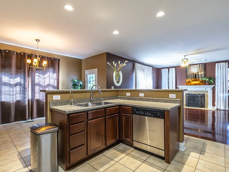 8334 Bay Garden Ln #1 — Photo 7