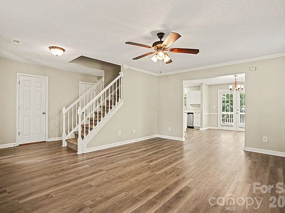 2nd image of 12505 Britton Wood Pl