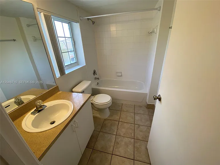 4177 N Haverhill Rd #808 — Photo 51