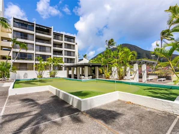 500 Lunalilo Home Rd APT 25B, Honolulu, HI 96825