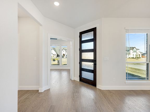 4th image of 2505 Rileigh Ln