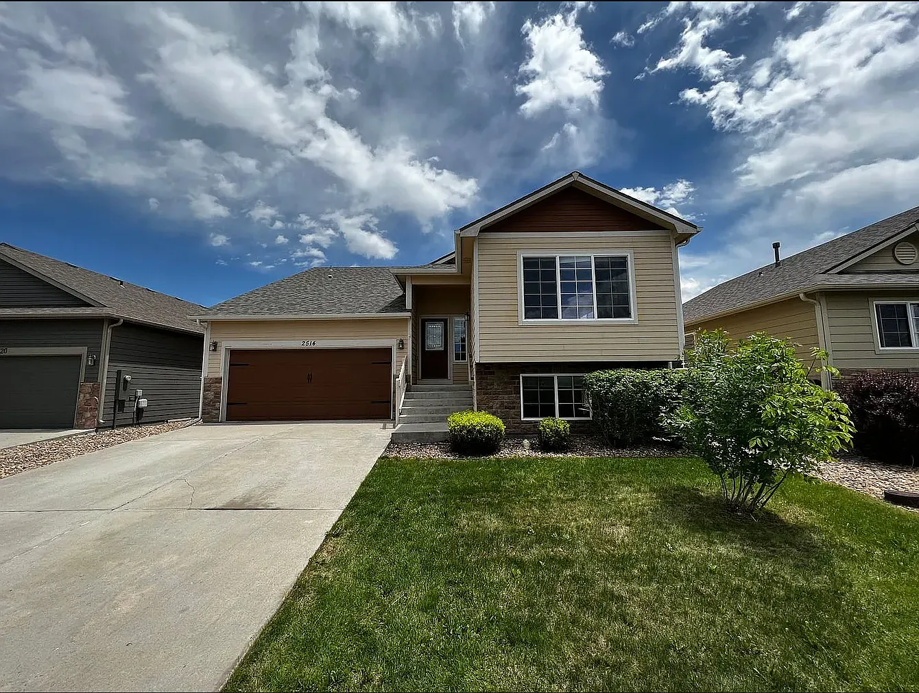 4 bed, 2.5 bath, 2234 sqft, $2,795 — Photo 1