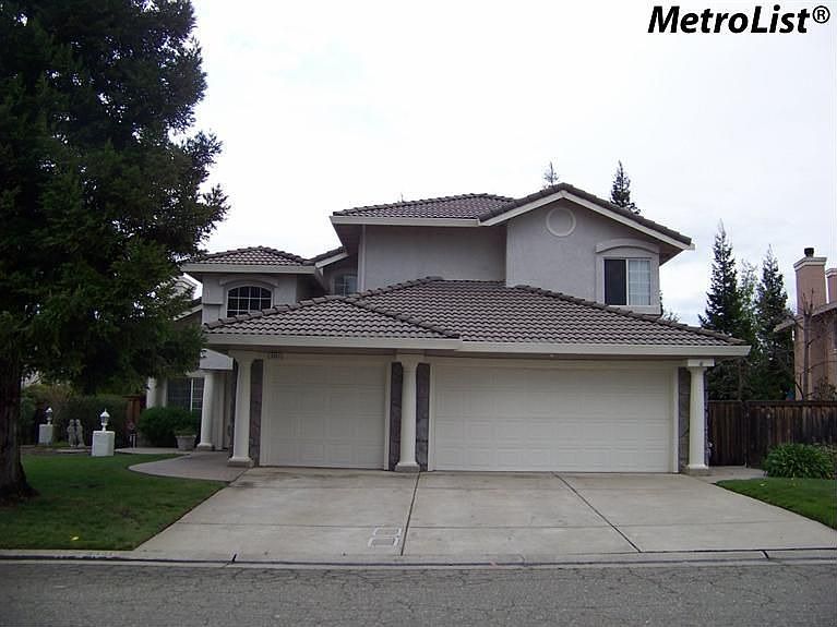 1st image of 3357 Kensington Dr