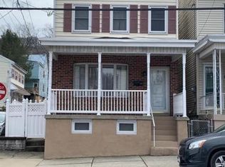 1701 W Market St, Pottsville, PA 17901