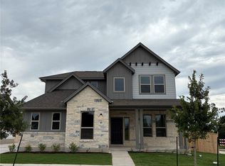 400 Treadwell Ln, Kyle, TX 78640