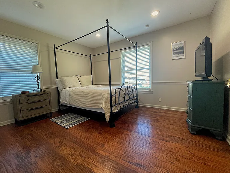 10020 Losa Dr #A — Photo 7