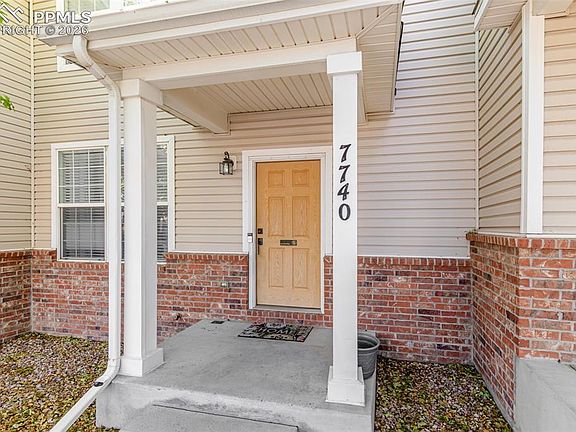 4th image of 7740 Sandy Springs Point
