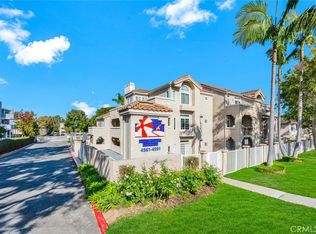 4561 Warner Ave APT 201, Huntington Beach, CA 92649