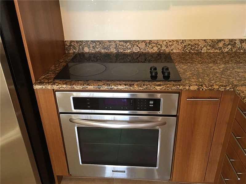 1st image of 510 NW 84th Ave APT 533