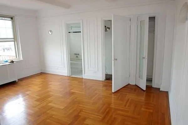 Rented by Alta Real Estate | media 6