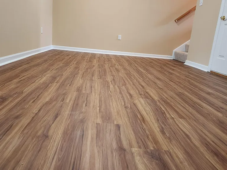 10528 Forest Hill Dr — Photo 23