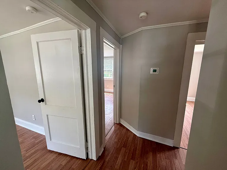 305 Maple St — Photo 7