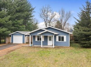 403 Circle Dr, Braham, MN 55006