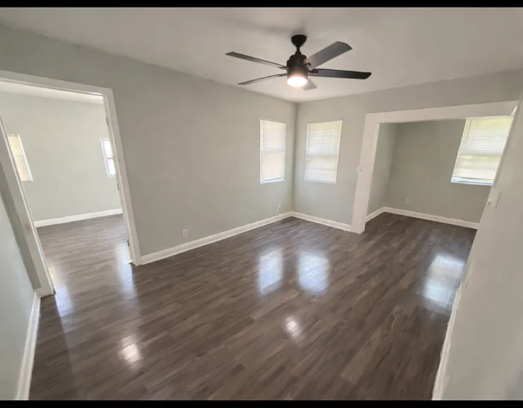 3324 Commonwealth Ave — Photo 12