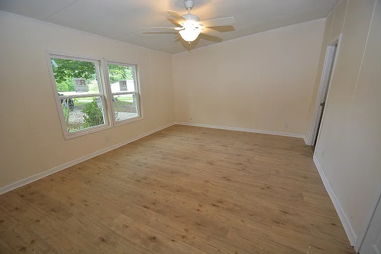 7005 Hodge Rd — Photo 6