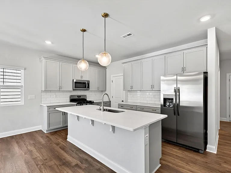 801 Portland Rose Dr — Photo 10