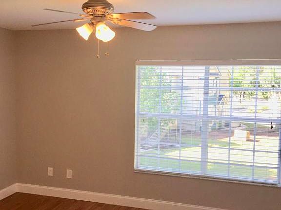 5th image of 13703 N Richmond Park Dr #2007