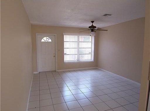 3rd image of 1301 NE 14th Ct #3
