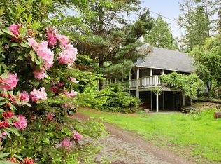 6111 Cultus Bay Rd, Clinton, WA 98236