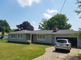142 Boston Rd, Hinckley, OH 44233