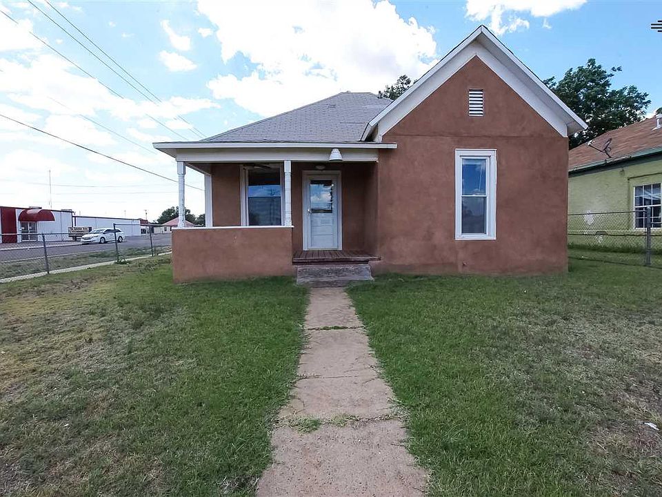 1st image of 200 Axtell St
