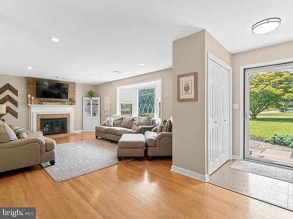 4th image of 24905 Silver Crest Dr