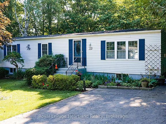 2nd image of 16 Huron Ln