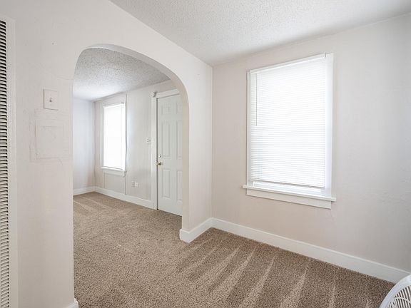 4th image of 1508 S Hayden St #B