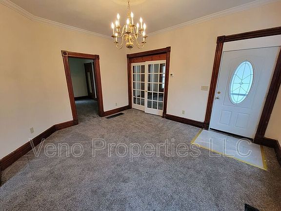 5th image of 10 Numan St #A