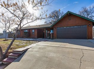 21420 Mountain Dr, Tehachapi, CA 93561