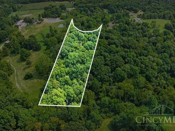 5 Smith Rd, Moscow, OH 45153