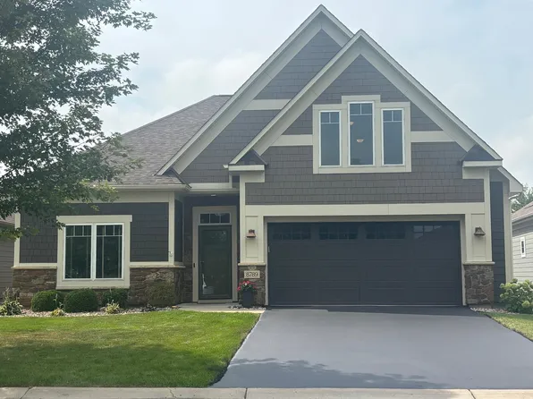 8789 Upper 7th Pl N, Lake Elmo, MN 55042
