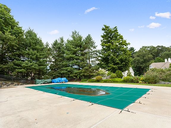 123 Winding Ridge Road