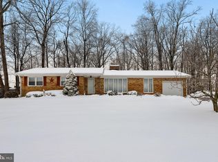 2302 Susanann Dr, Hampstead, MD 21074