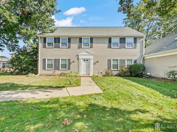 191 Malden Ln Unit N, Monroe Township, NJ 08831