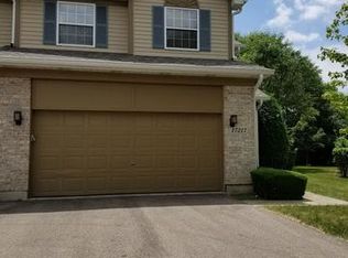 17217 W Cunningham Ct, Libertyville, IL 60048