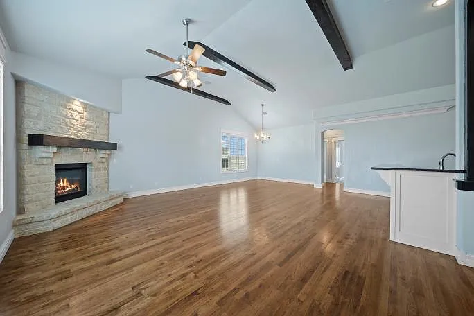 3742 W Austin St — Photo 6