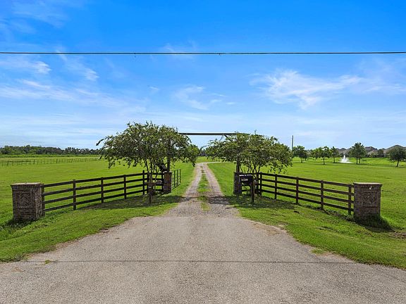 3rd image of 10411 County Road 65