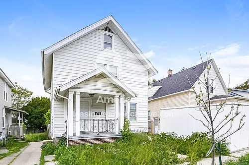 1825 Holmes Ave Photo 1