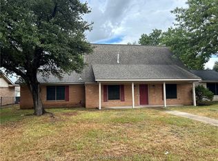 1612 Luza St, Bryan, TX 77802