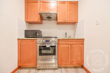 Rented by Nolita Group