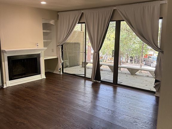 4th image of 225 Holly Hill Cir Unit E118