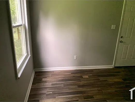 1748 Lisbon Dr SW — Photo 9