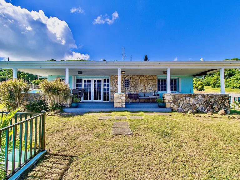 6BB Two Little Princesse Cir — Photo 15